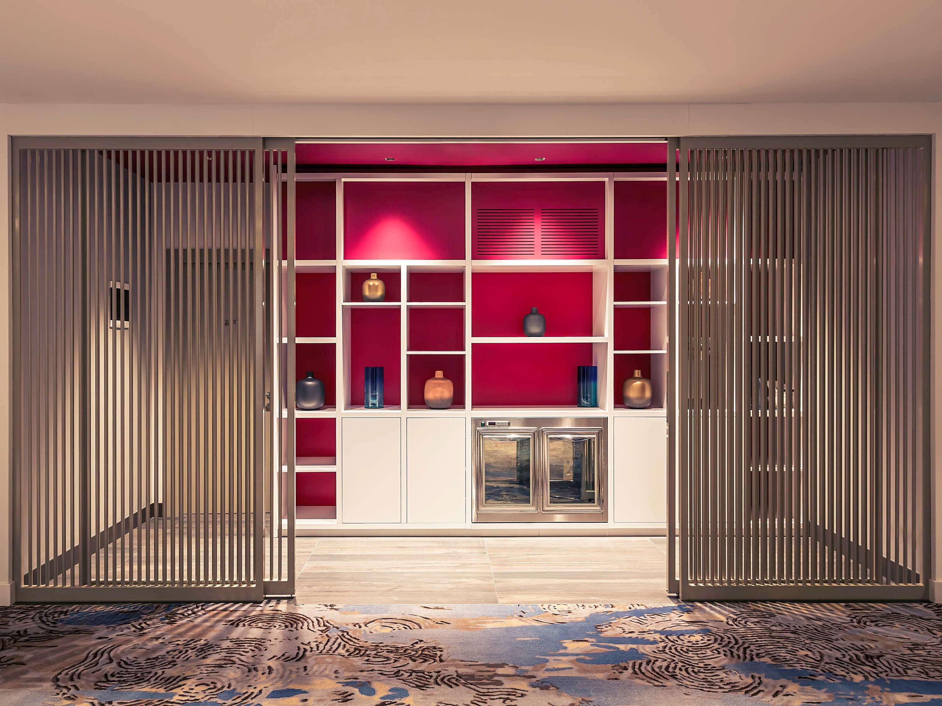 Mercure Almaty City Center Exterior foto