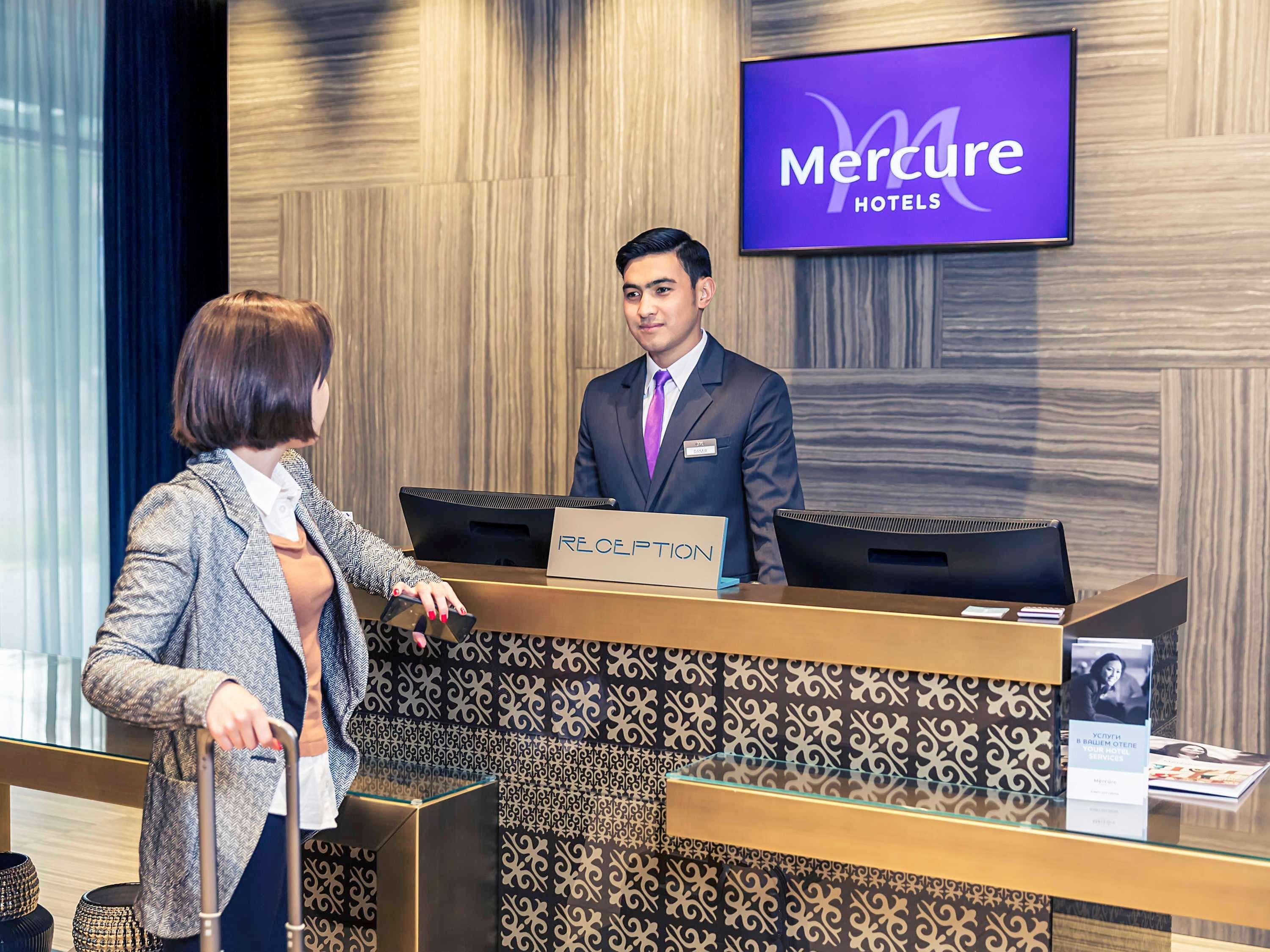 Mercure Almaty City Center Exterior foto