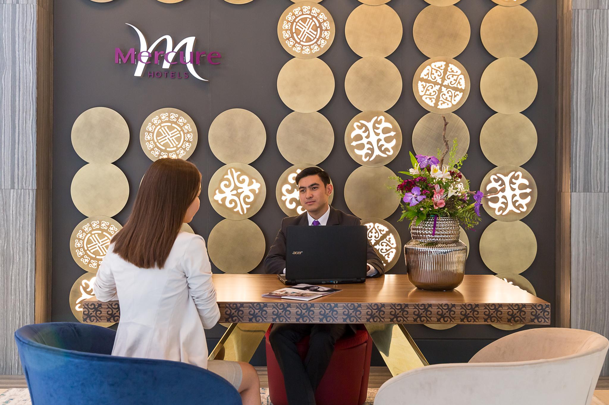 Mercure Almaty City Center Exterior foto