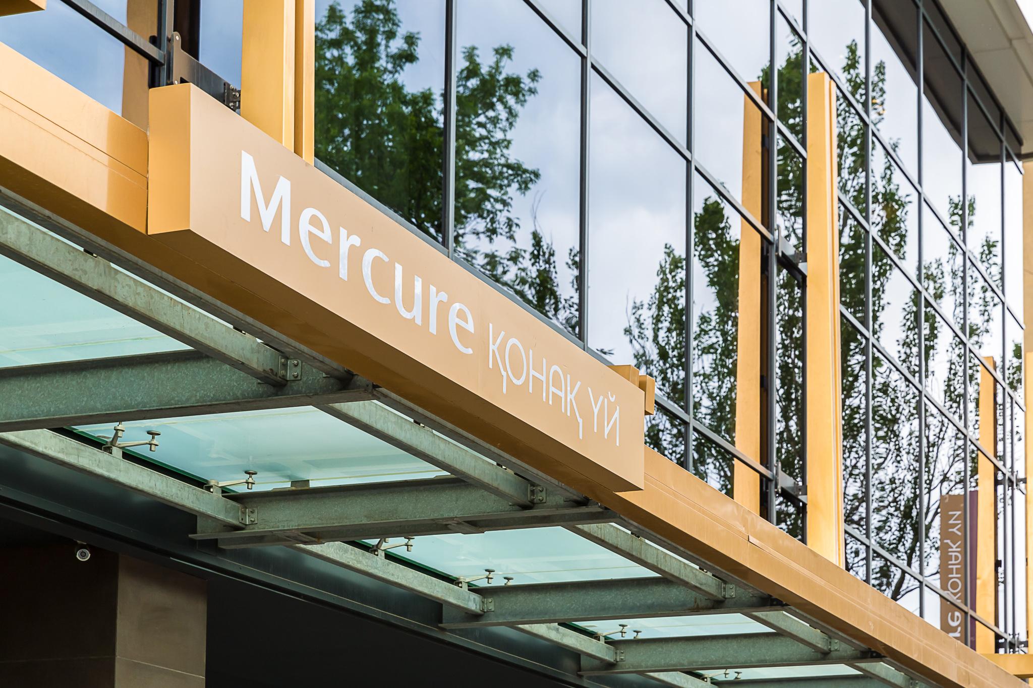 Mercure Almaty City Center Exterior foto